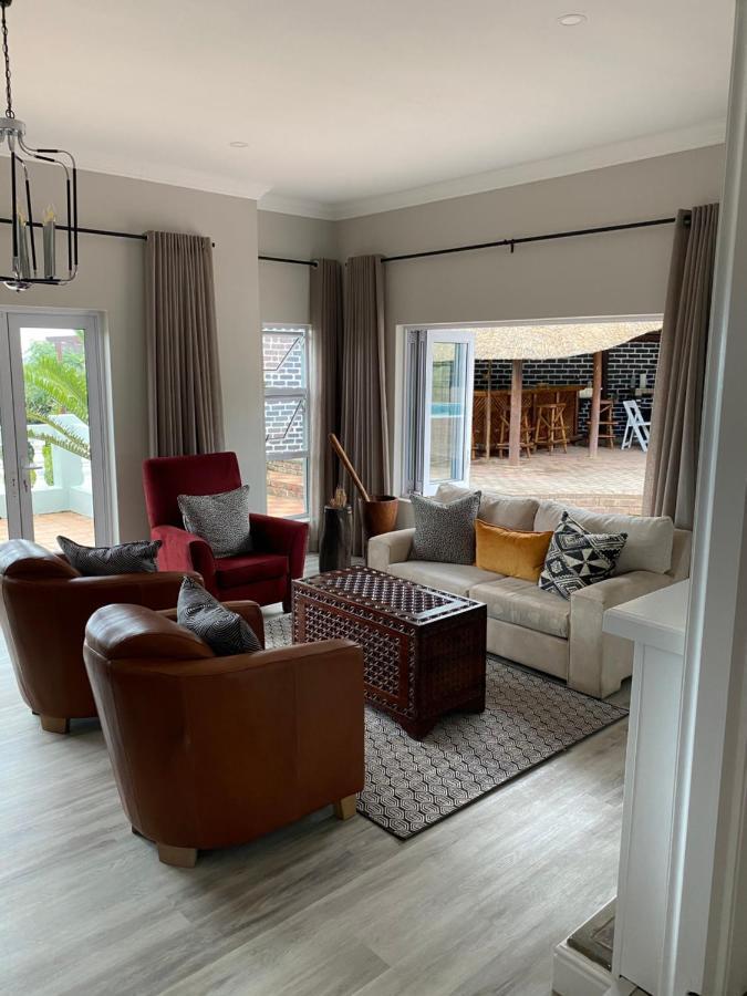 Busa Guest House Ист-Лондон Экстерьер фото